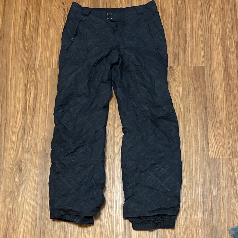 Women’s snow pants